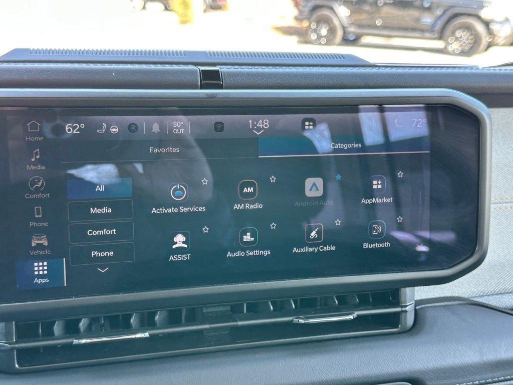 Used 2025 Jeep Wrangler Unlimited Sahara w/ Safety Group image 23