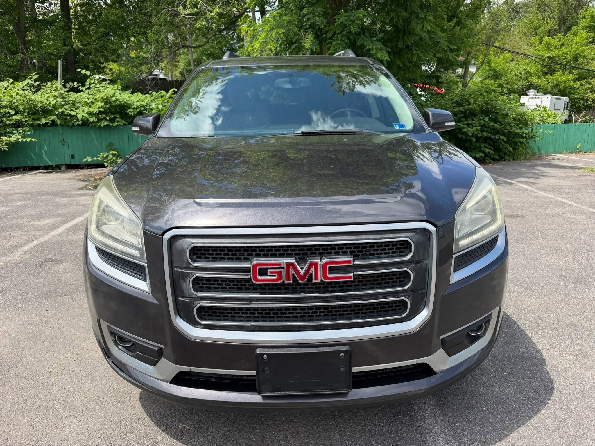 Used 2015 GMC Acadia SLT AWD/4WD image 2