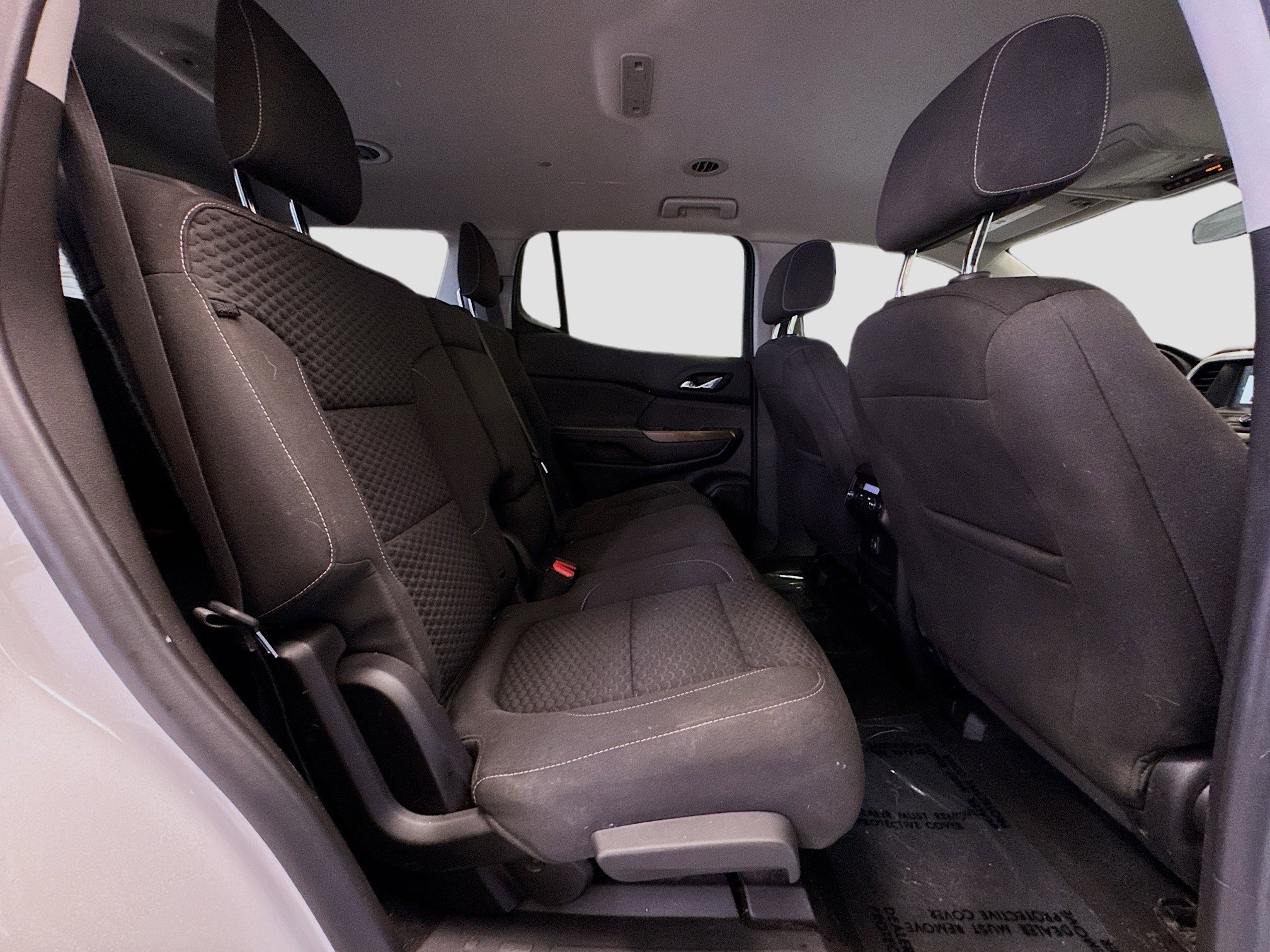 Used 2019 GMC Acadia SLE image 17