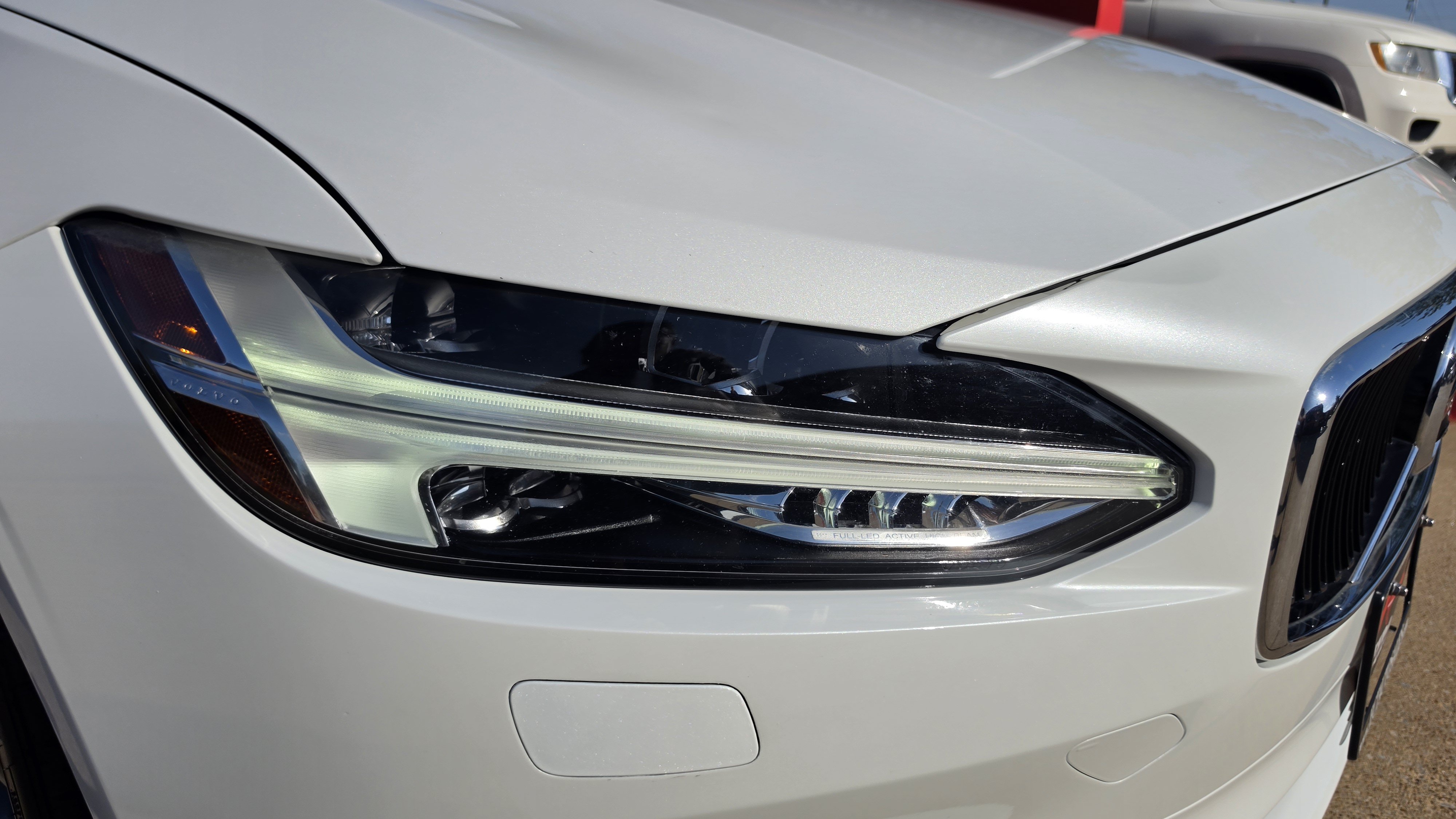 Used 2018 Volvo S90 T5 Momentum FWD image 12
