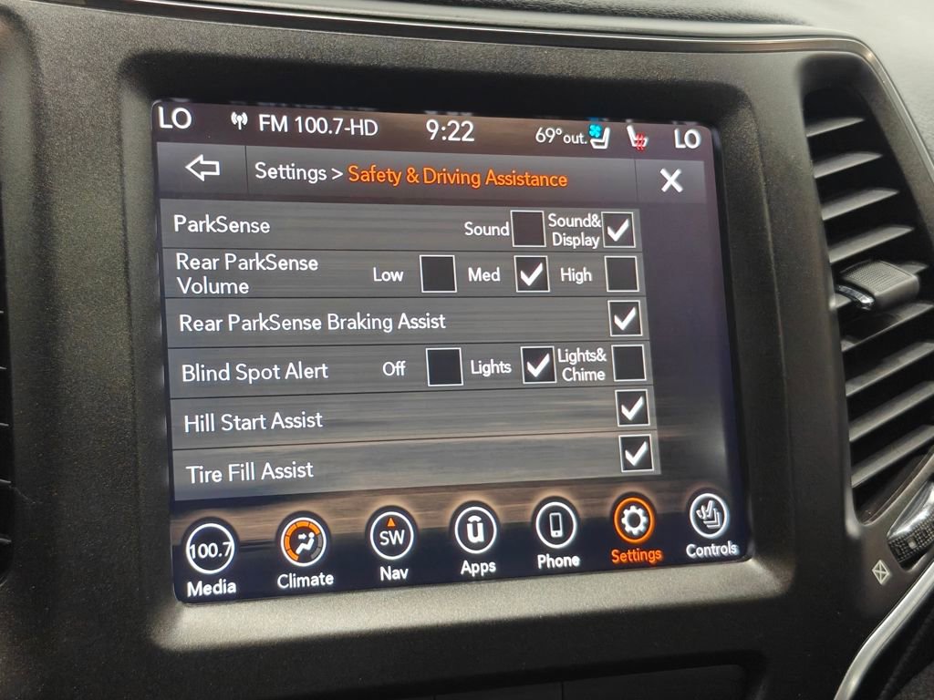 Used 2020 Jeep Cherokee Trailhawk image 54