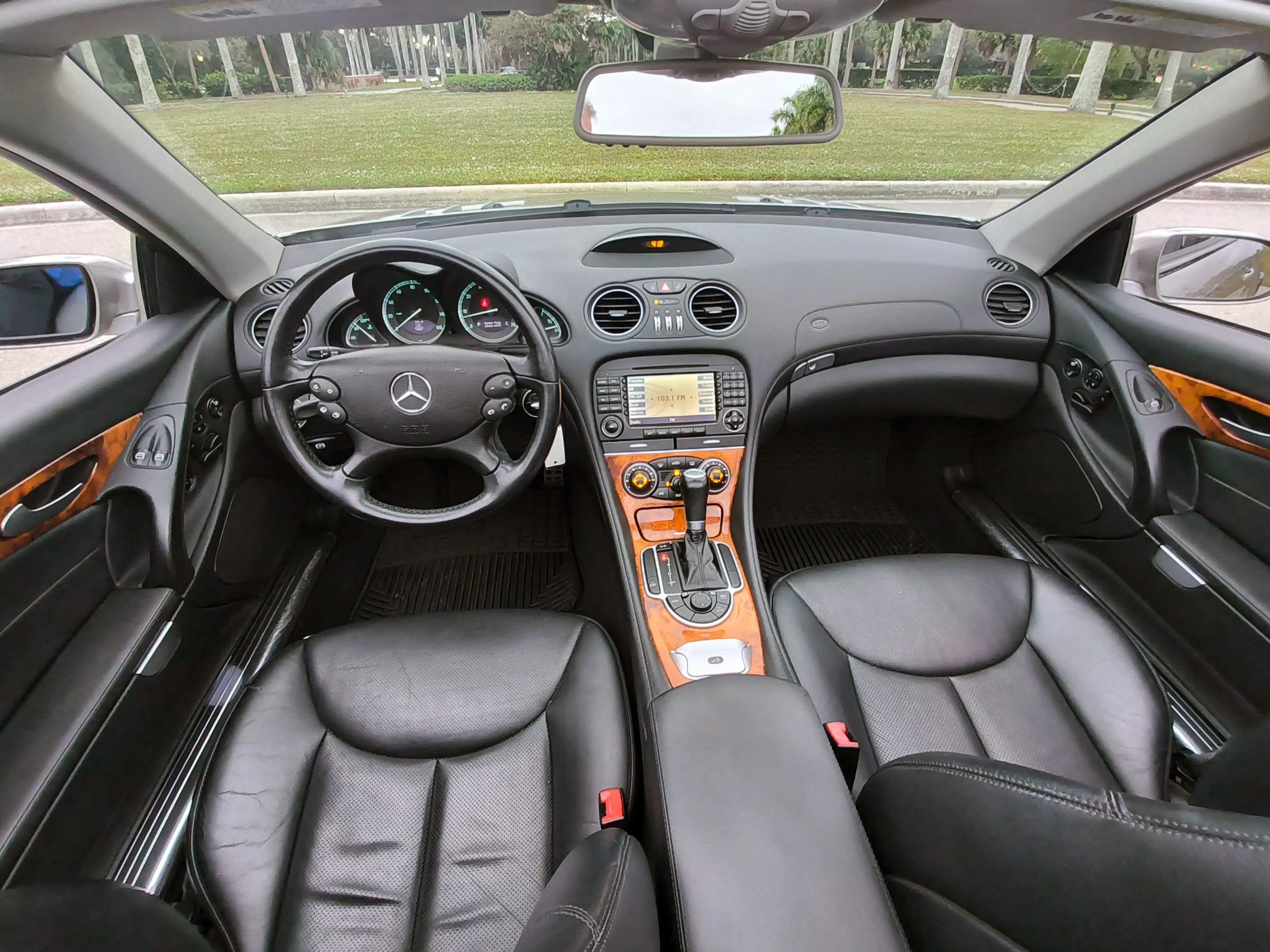 Used 2007 Mercedes-Benz SL 550 image 23