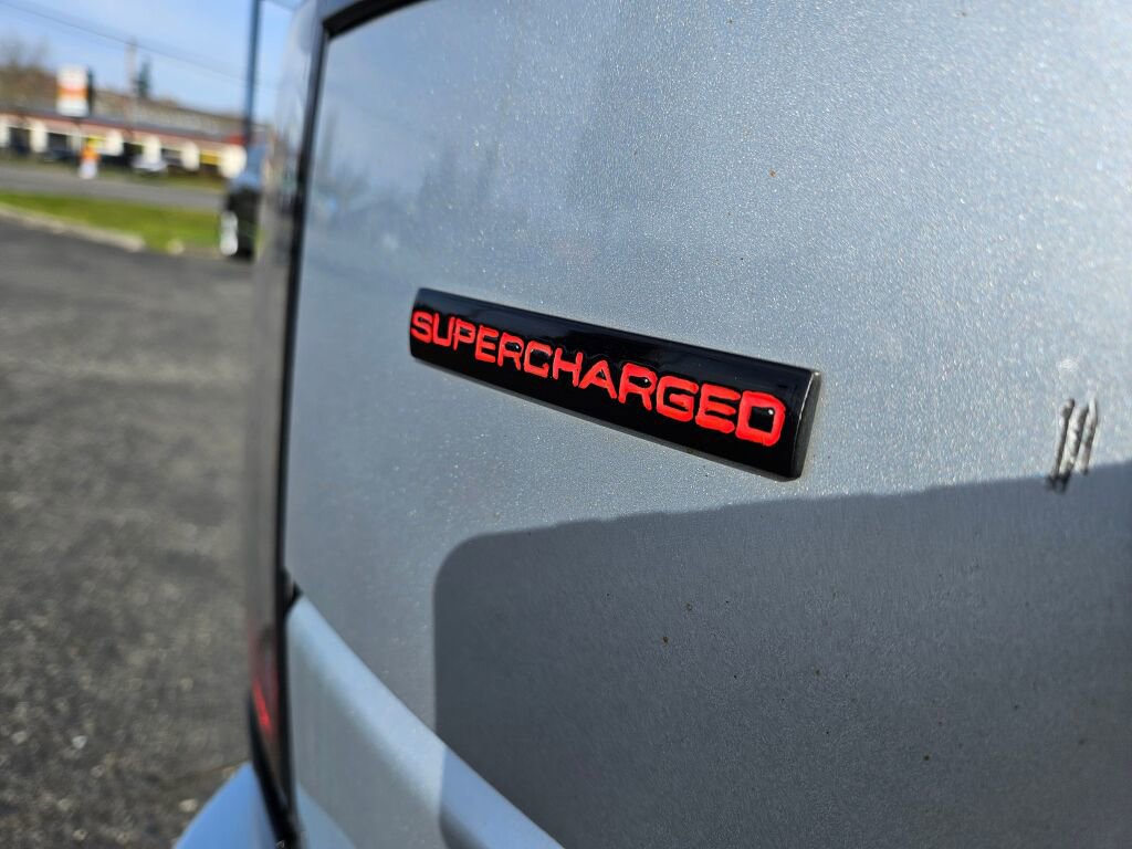 Used 2016 Land Rover Range Rover Supercharged image 9