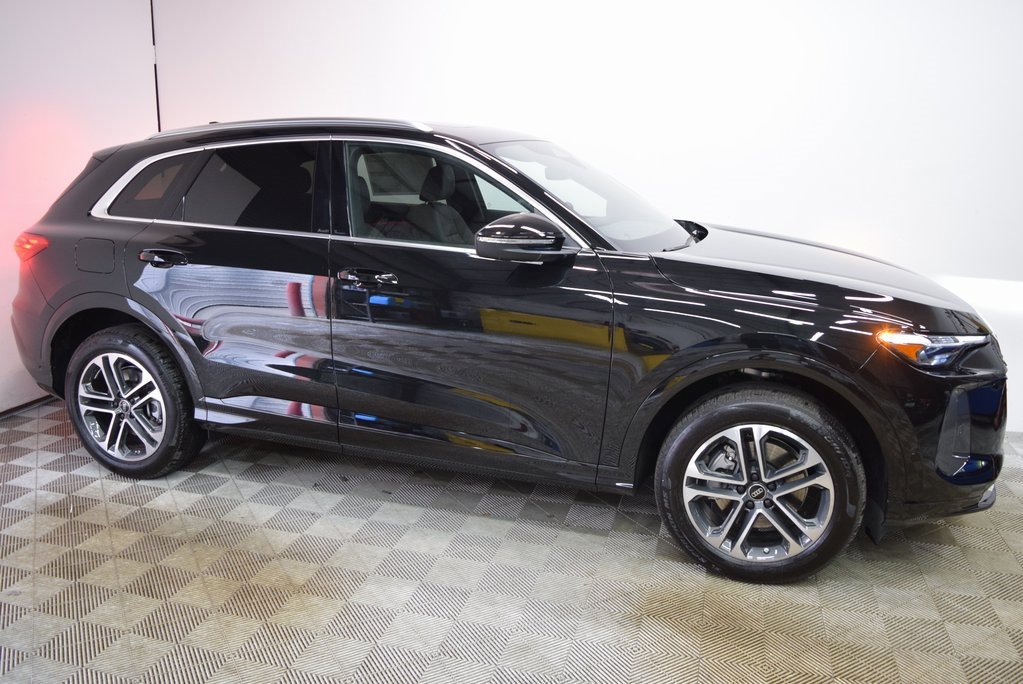 New 2025 Audi Q5 Premium Plus image 3