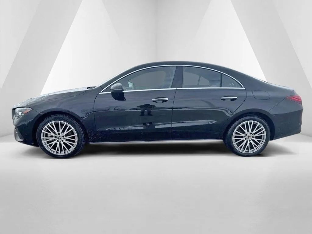 Used 2025 Mercedes-Benz CLA 250 CLA 250 image 4