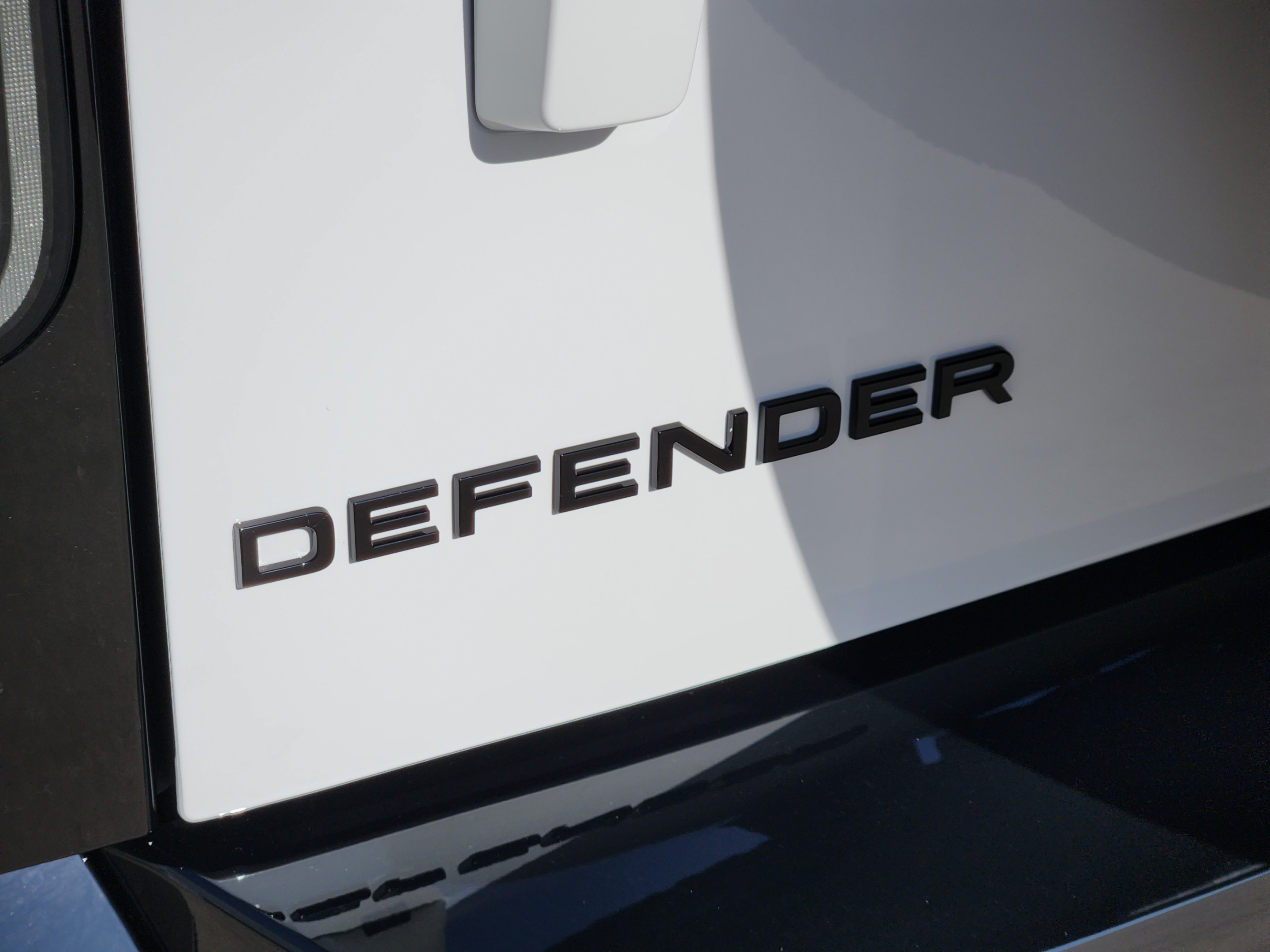 New 2026 Land Rover Defender 110 X-Dynamic SE AWD/4WD image 33