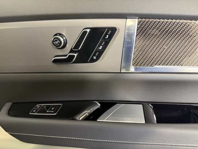 New 2027 Cadillac Vistiq Sport AWD/4WD image 31