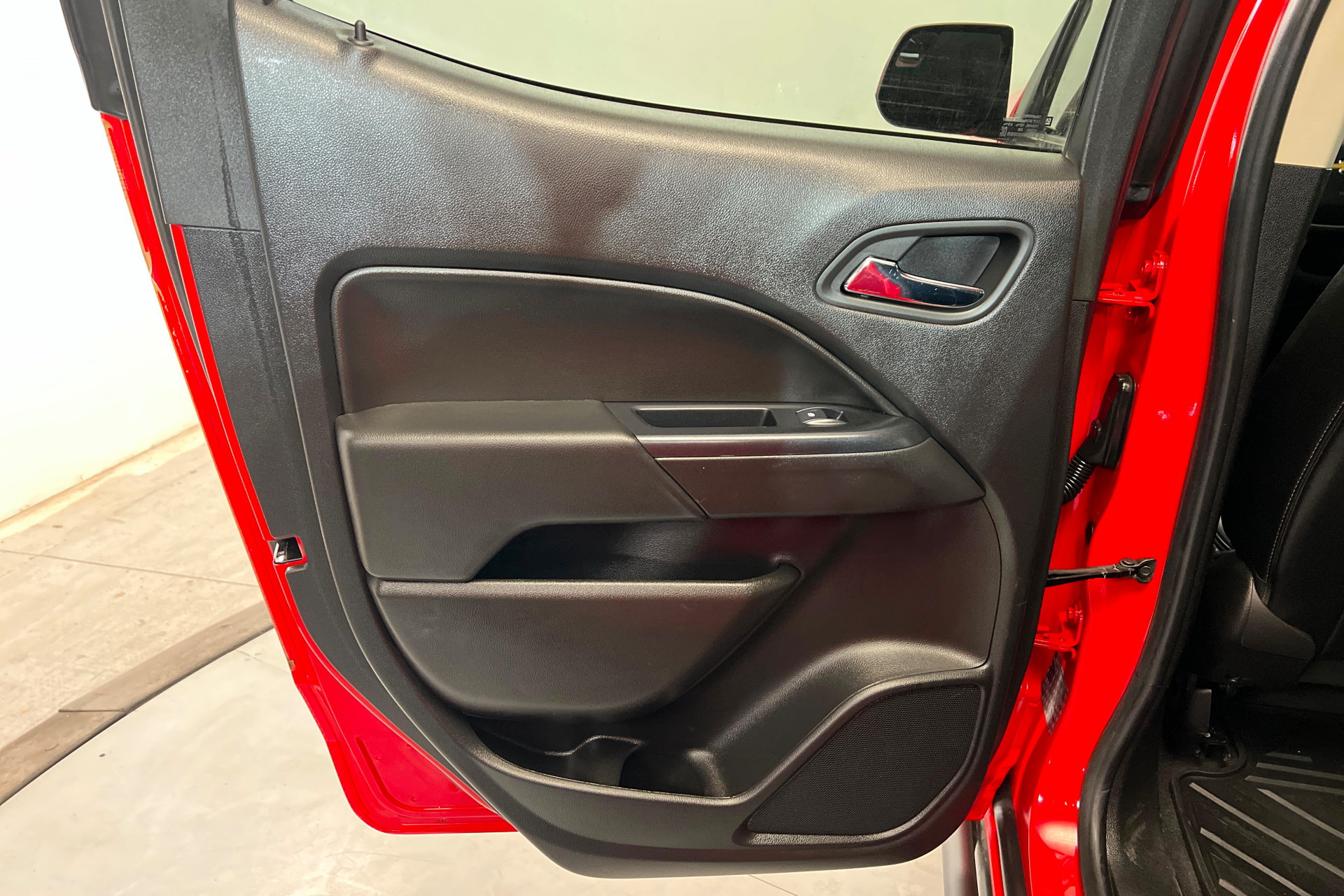 Used 2020 Chevrolet Colorado ZR2 AWD/4WD image 19