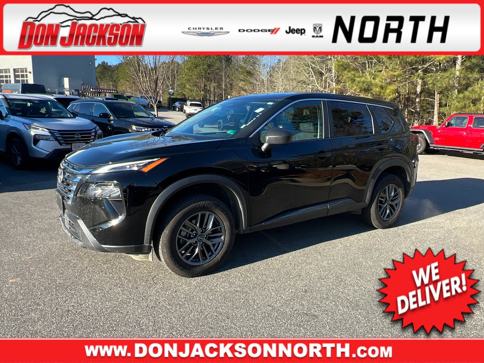 Used 2024 Nissan Rogue S image 1