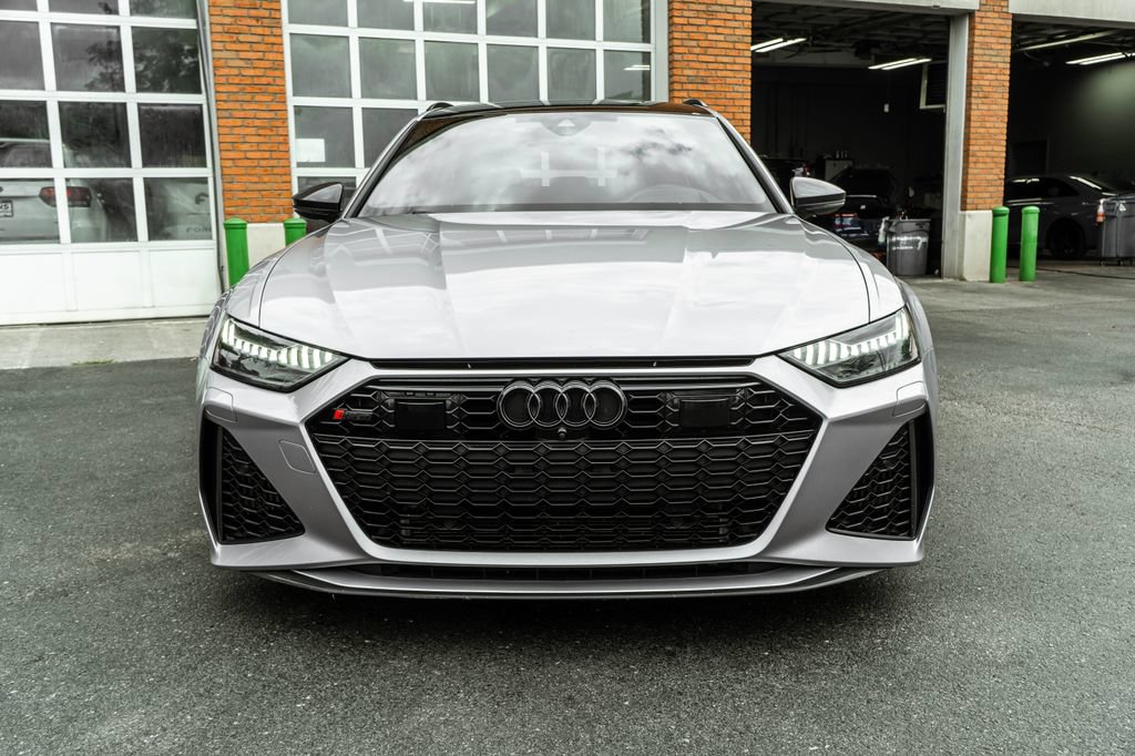 Used 2023 Audi RS 6 AWD/4WD image 36