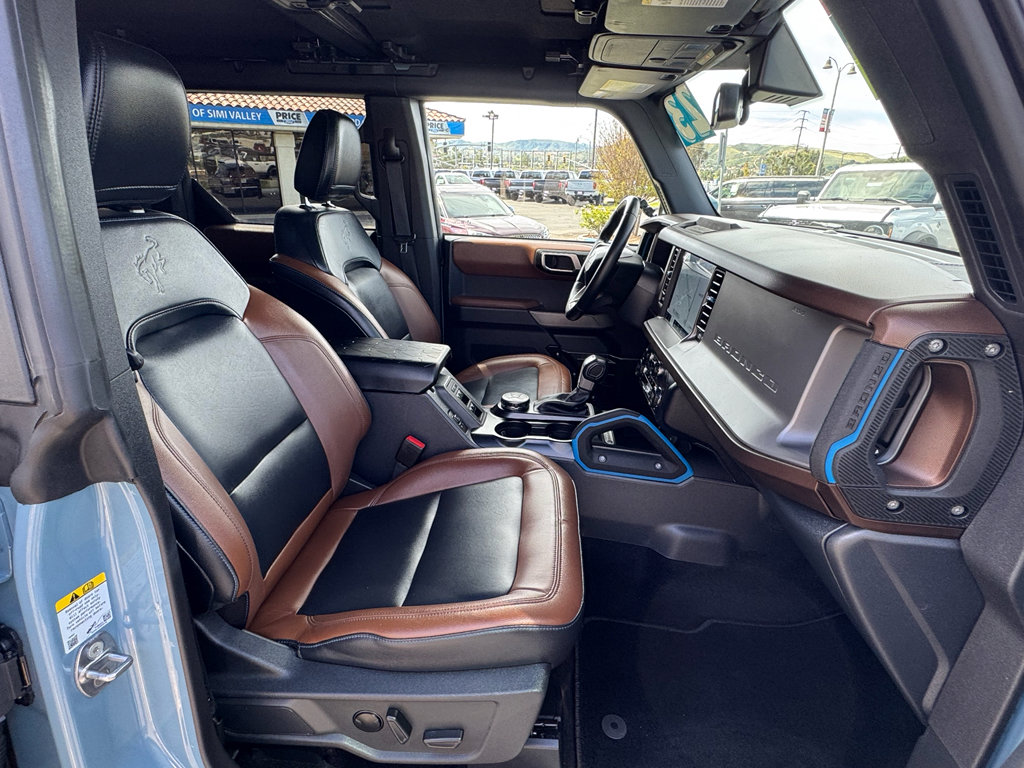 Used 2023 Ford Bronco Outer Banks image 28