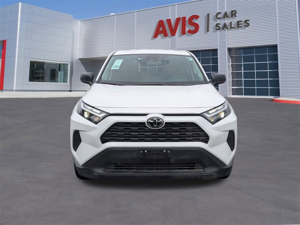 Used 2025 Toyota RAV4 LE image 10