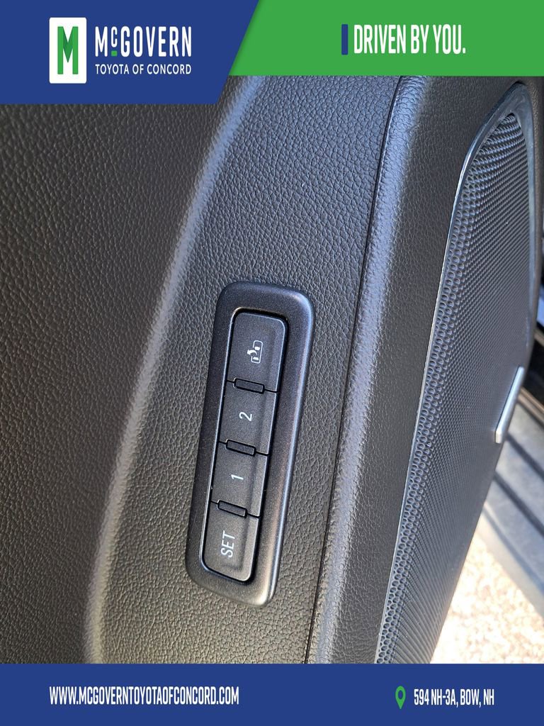 Used 2017 Chevrolet Tahoe LT w/ LT Midnight Edition image 12