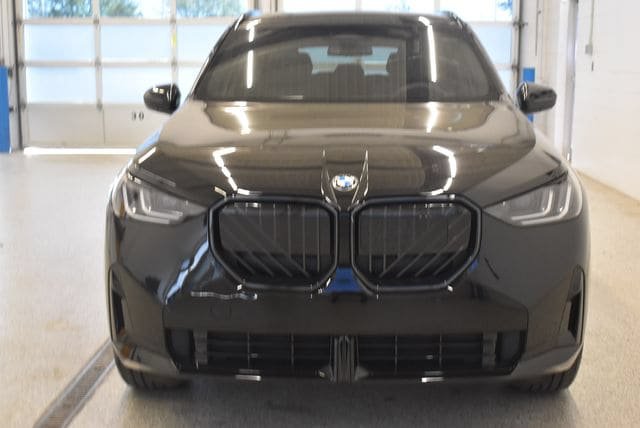 New 2026 BMW X3 xDrive30i w/ M Sport Package AWD/4WD image 3