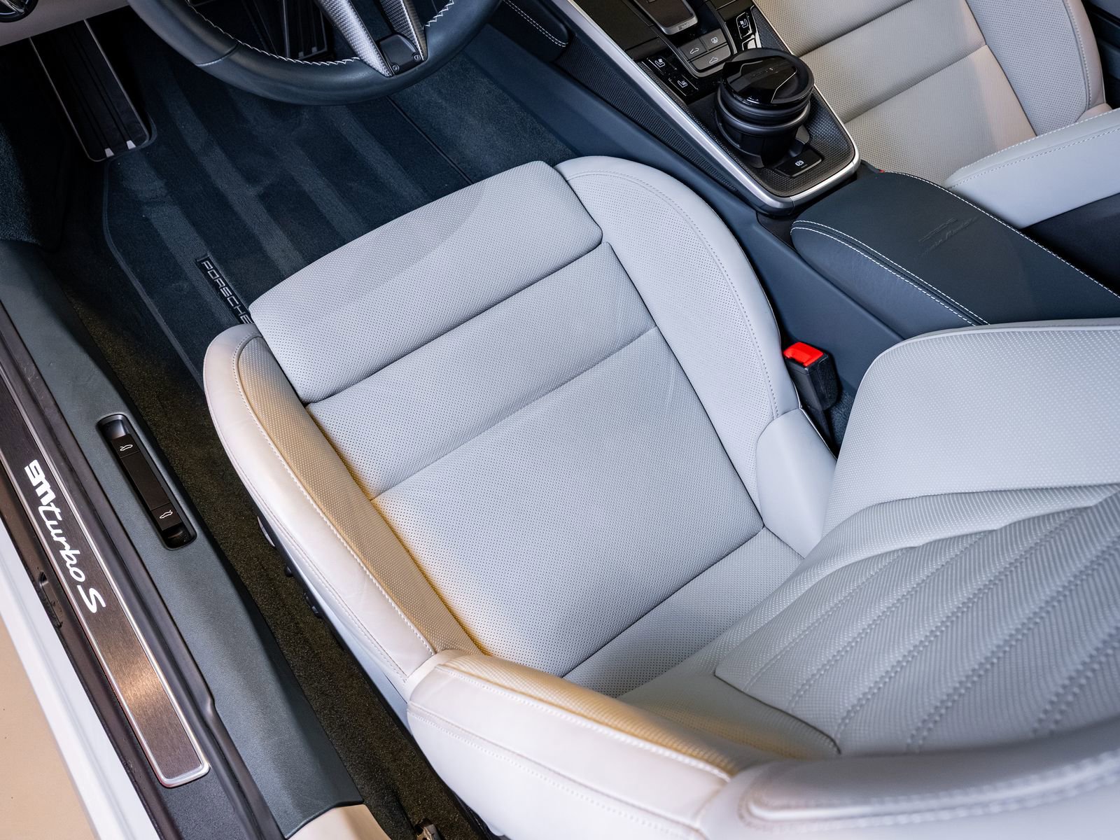 Certified 2024 Porsche 911 Turbo S image 12