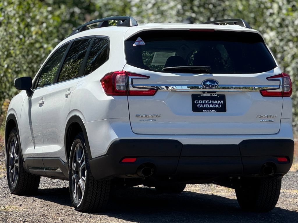 Used 2023 Subaru Ascent Limited AWD/4WD image 5