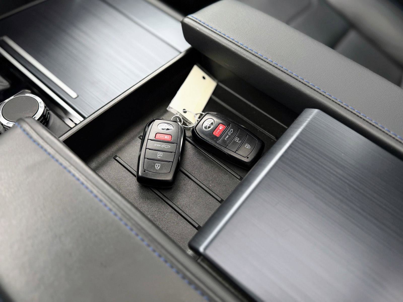 Used 2024 Toyota Tundra Platinum image 23