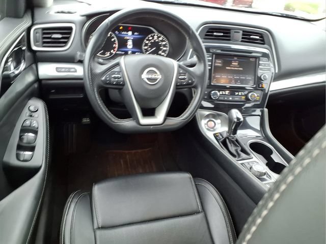 Used 2023 Nissan Maxima SV w/ Floor Mat Group FWD image 4