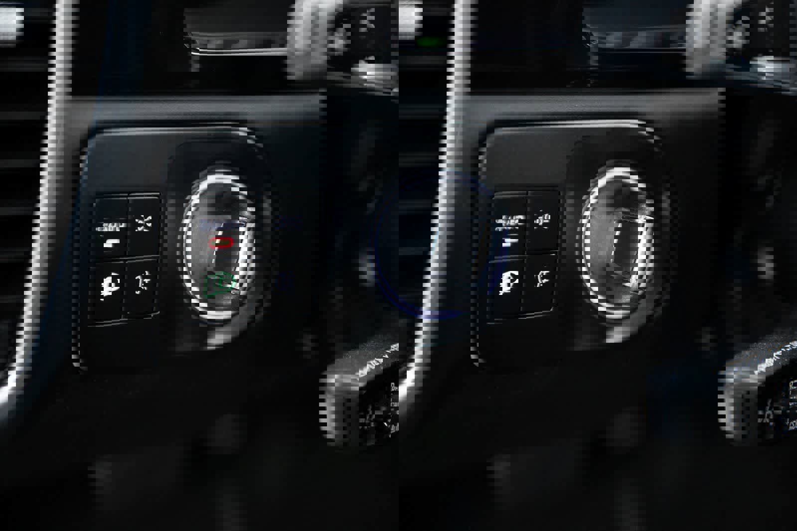 Certified 2023 Porsche Cayenne Turbo image 20