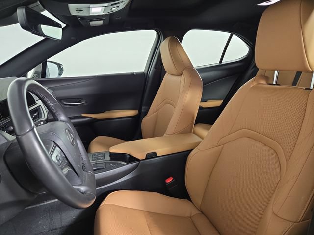 Used 2024 Lexus UX 250h AWD w/ Premium Package image 14