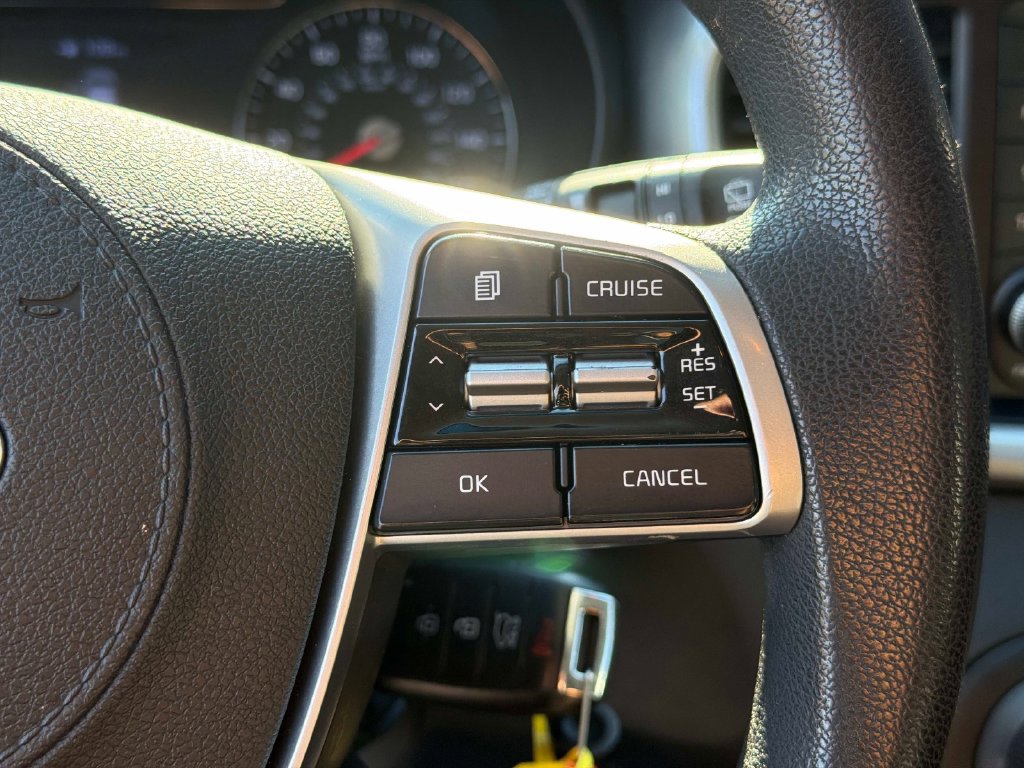 Used 2020 Kia Sorento L FWD image 28