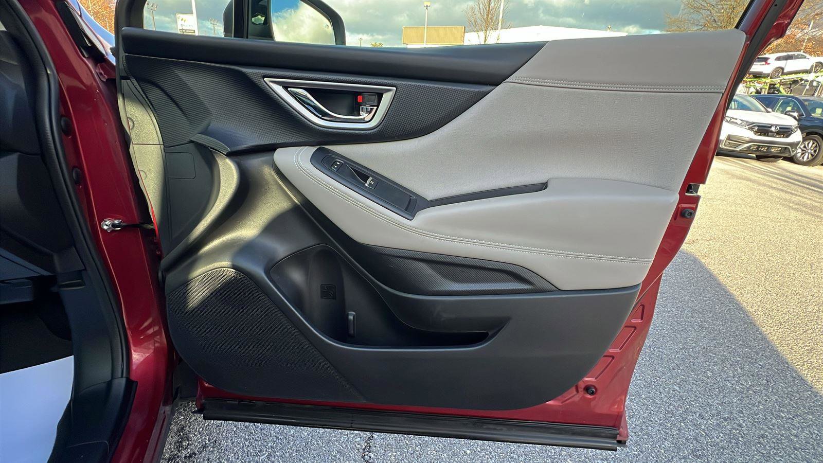 Used 2019 Subaru Forester Premium image 12