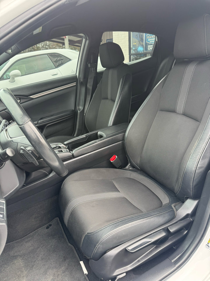 Used 2021 Honda Civic Sport image 11