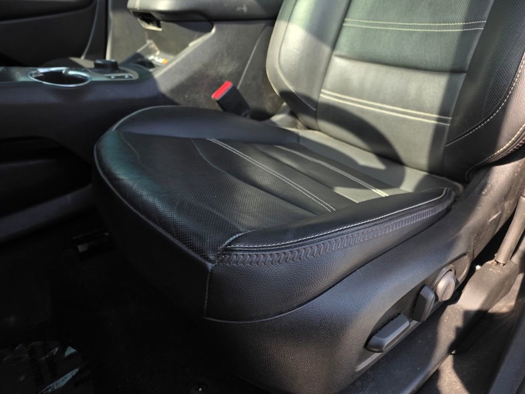 Used 2022 GMC Terrain Denali image 22