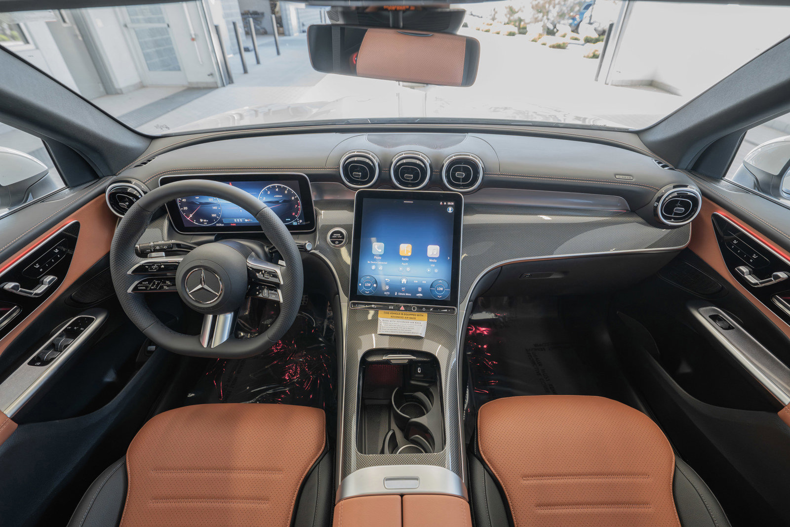 New 2025 Mercedes-Benz GLC 300 4MATIC image 8