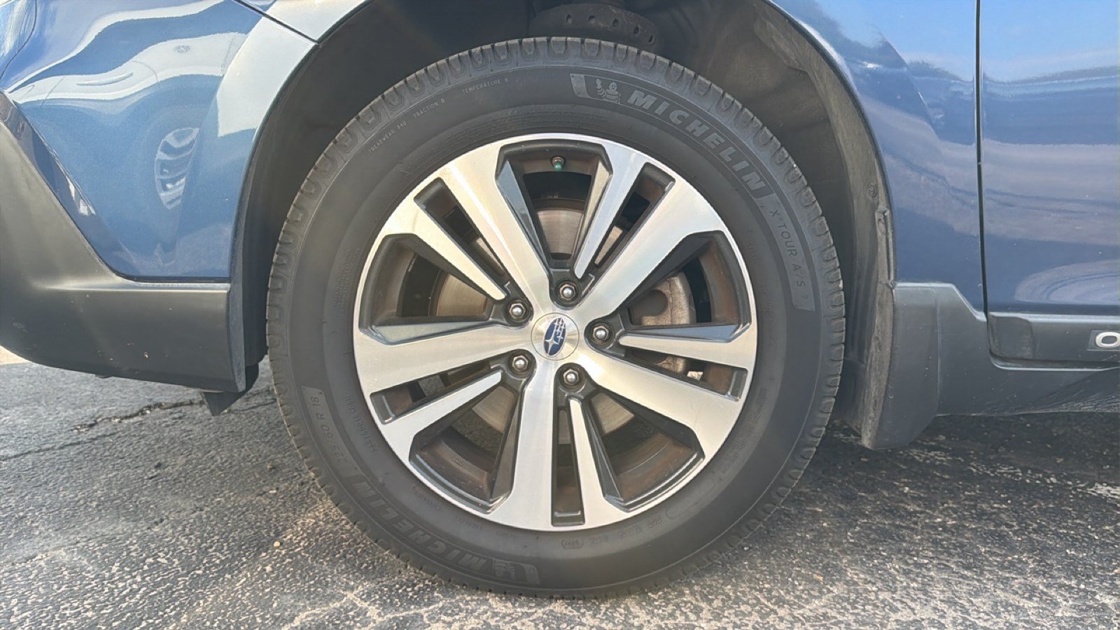 Used 2019 Subaru Outback 2.5i Limited w/ Popular Package #2 AWD/4WD image 8