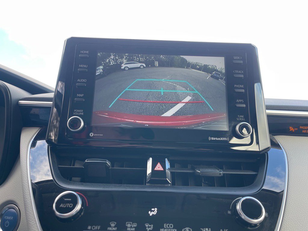 Used 2022 Toyota Corolla LE image 6