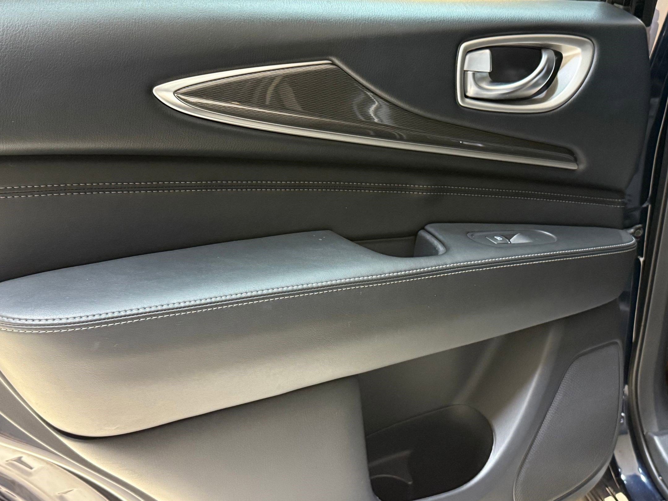 Used 2019 INFINITI QX60 Pure image 37