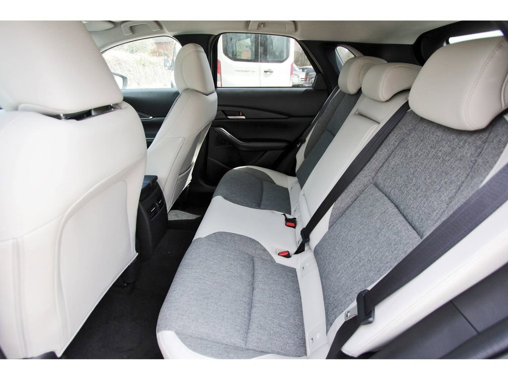 New 2026 MAZDA CX-30 Aire Edition image 9