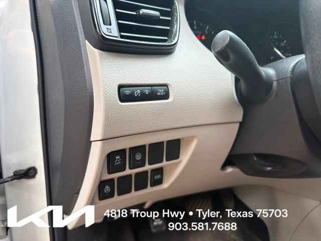 Used 2018 Nissan Rogue Sport SL w/ SL Premium Package FWD image 16