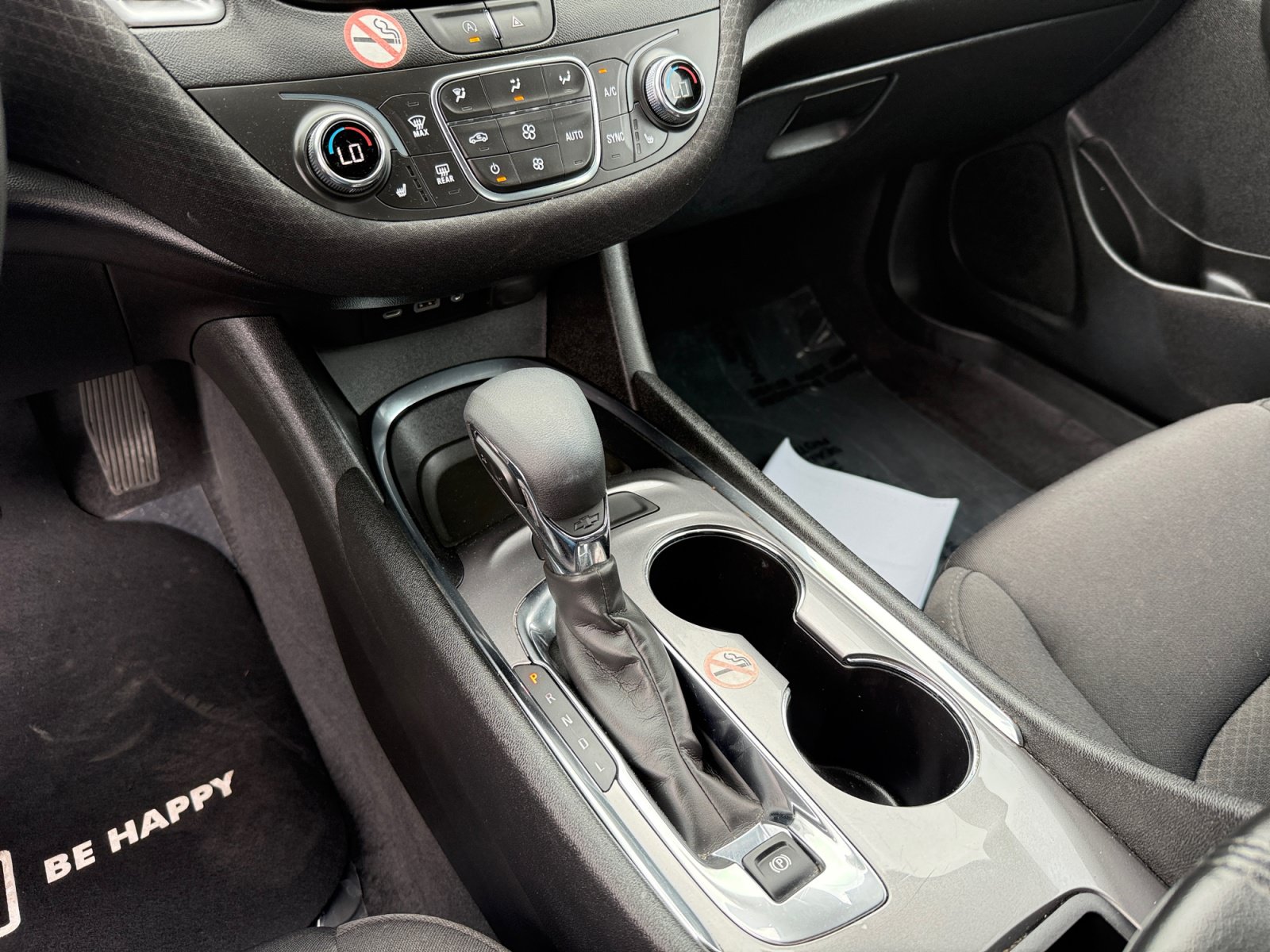 Used 2023 Chevrolet Malibu LT FWD image 13
