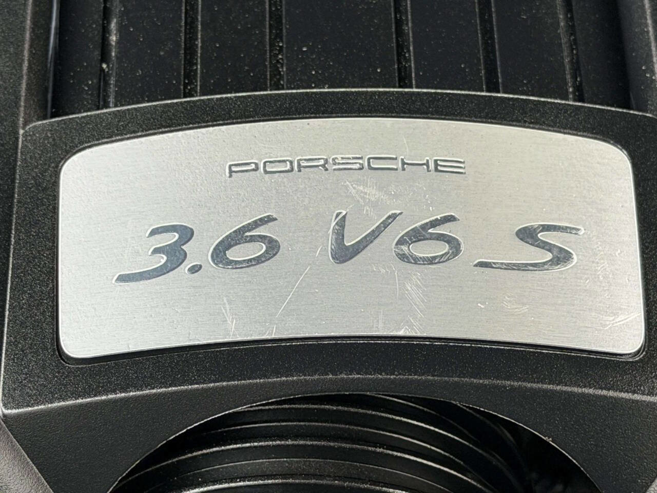 Used 2015 Porsche Cayenne S image 37