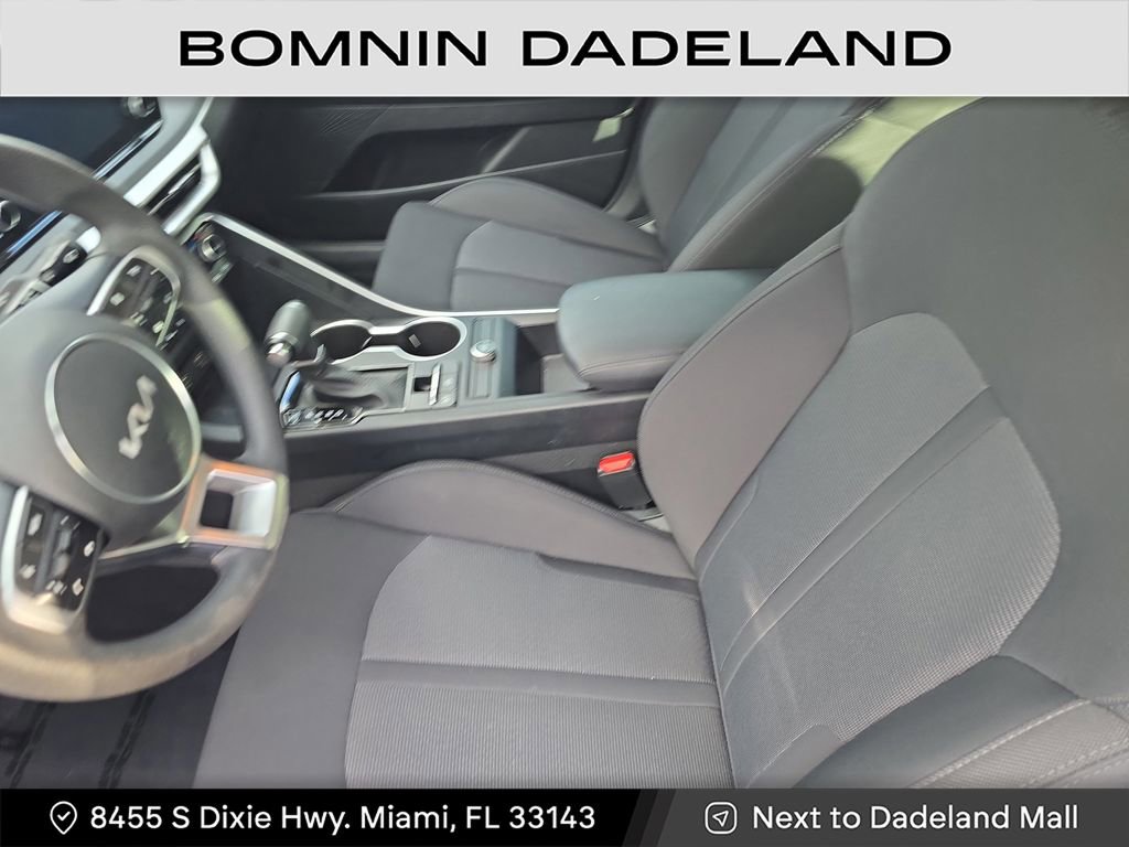 Used 2023 Kia K5 LXS image 18