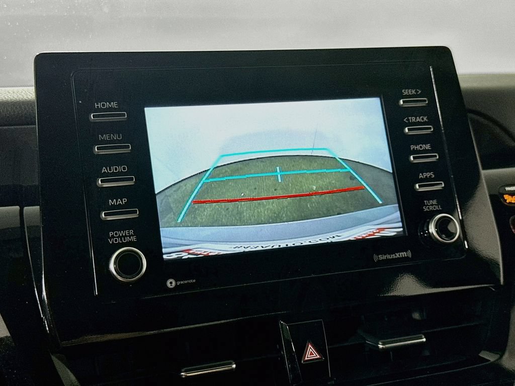 Used 2024 Toyota Camry SE FWD image 11
