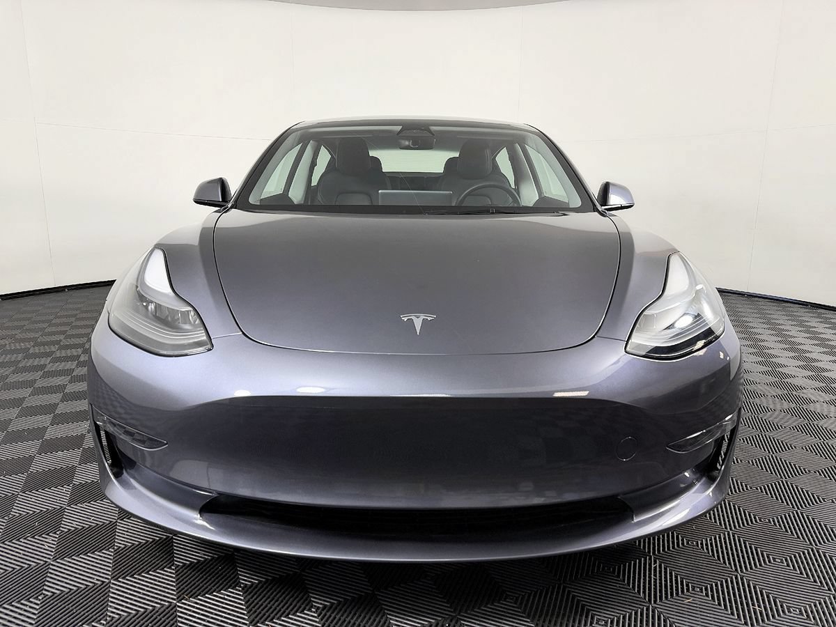 Used 2023 Tesla Model 3 Standard Range RWD image 4