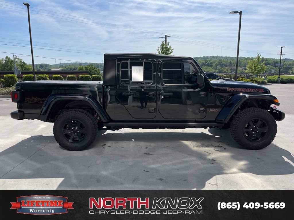 Used 2023 Jeep Gladiator Mojave w/ Cold Weather Group AWD/4WD image 21