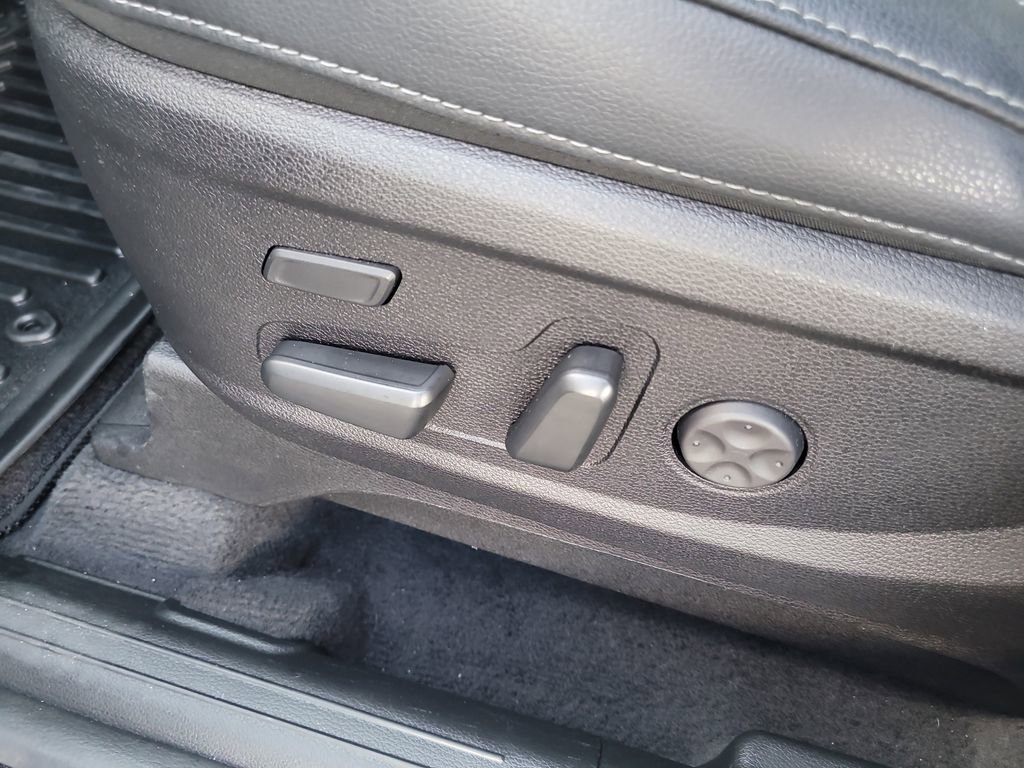 Used 2024 Kia Telluride SX X-Line AWD/4WD image 17