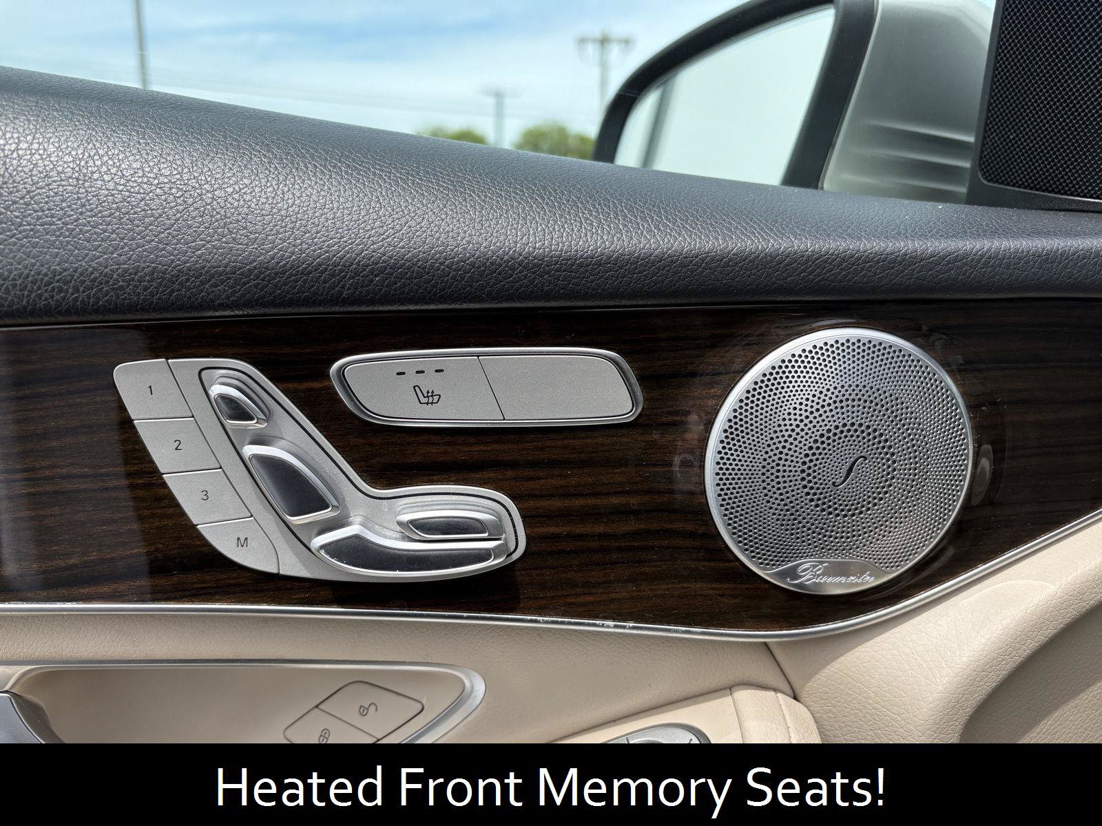 Used 2020 Mercedes-Benz GLC 300 4MATIC image 9