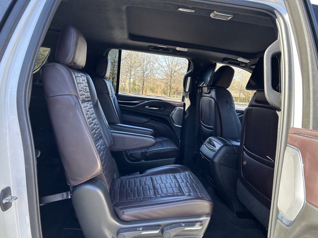 Used 2023 Cadillac Escalade ESV Sport Platinum image 51