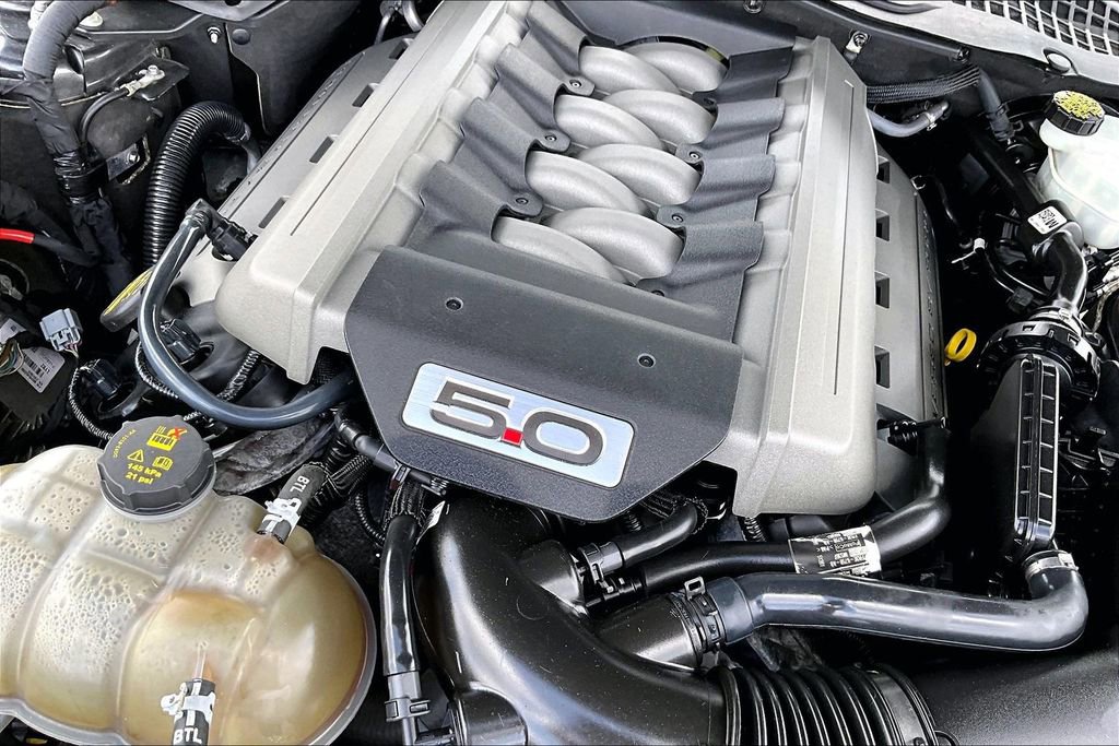 Used 2015 Ford Mustang GT RWD image 33