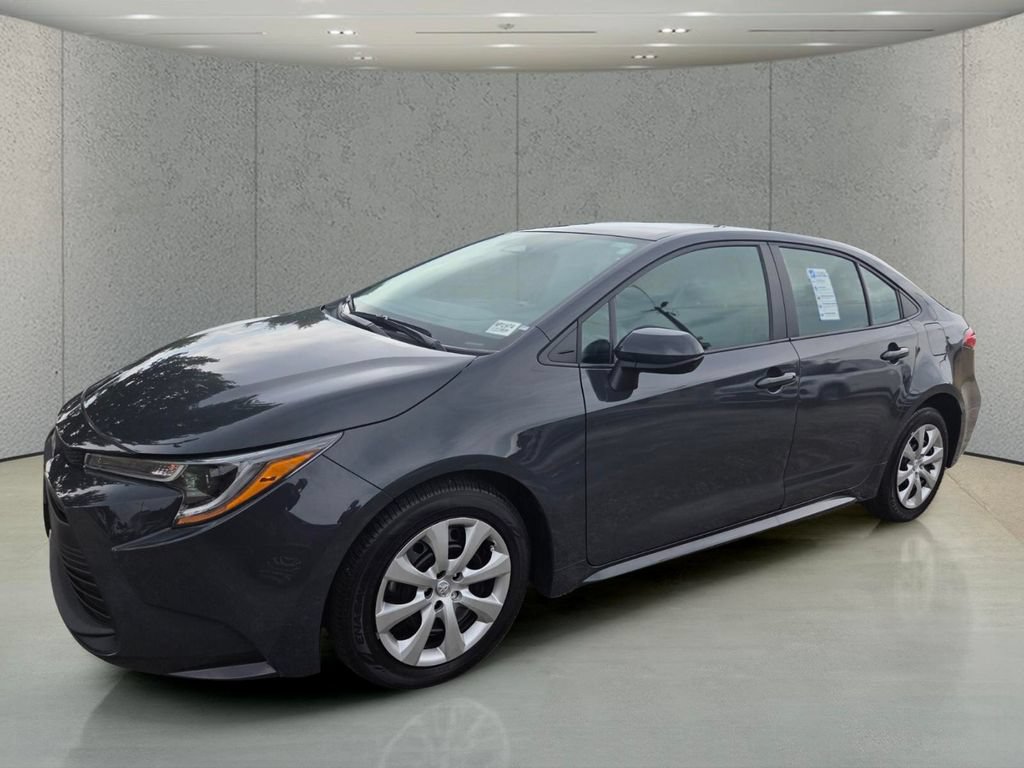 Used 2025 Toyota Corolla LE