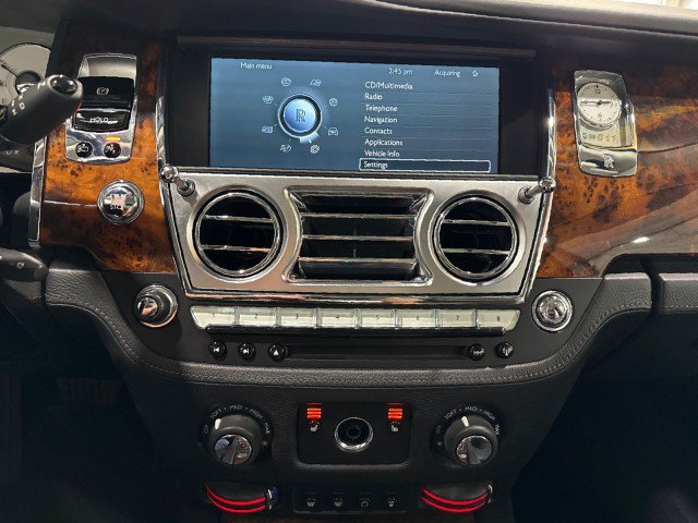 Used 2010 Rolls-Royce Ghost RWD image 69