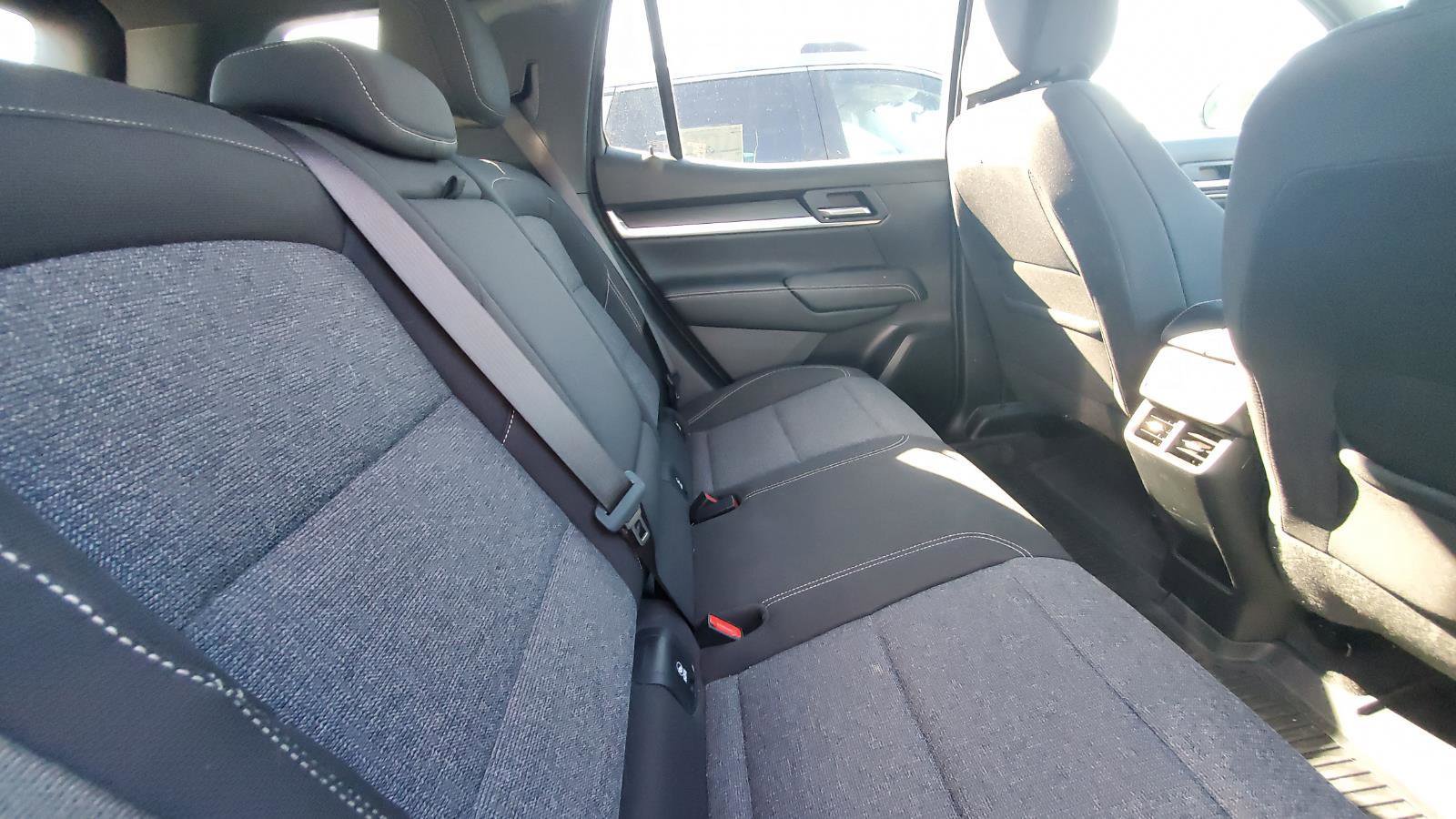 Used 2025 GMC Terrain Elevation AWD/4WD image 6