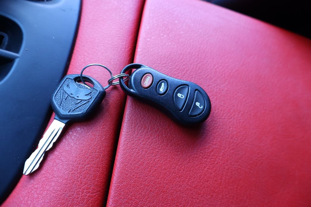 Used 2010 Dodge Viper SRT-10 w/ Protection Group RWD image 35