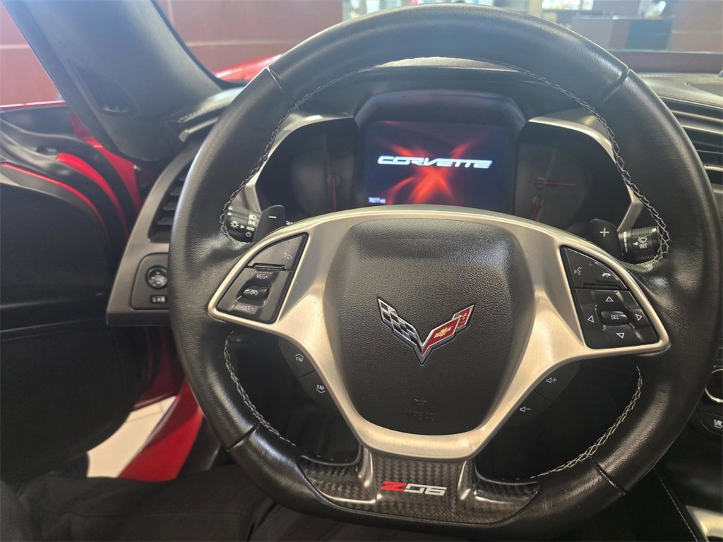 Used 2015 Chevrolet Corvette Z06 w/ 3LZ Preferred Equipment Group image 23