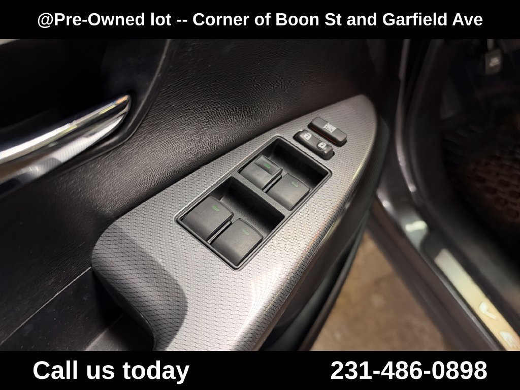 Used 2015 Toyota Venza AWD image 15